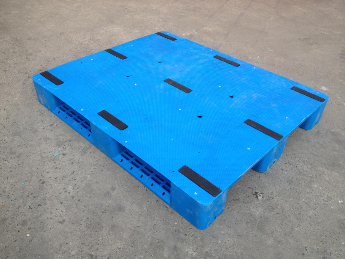 塑料托盤常規(guī)顏色有哪些？