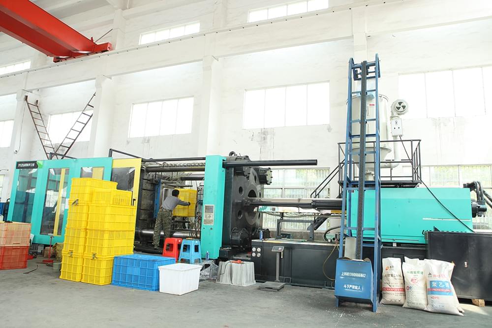 一線銷售工作者對(duì)18年塑料托盤行業(yè)新分析