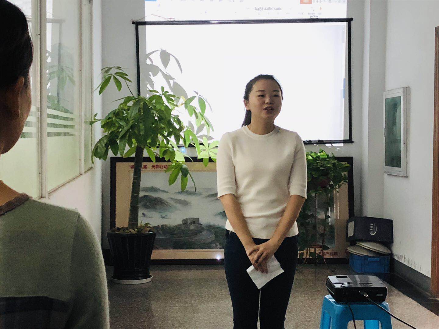 塑料托盤廠家每周早會(huì)，以飽滿的精神開單！