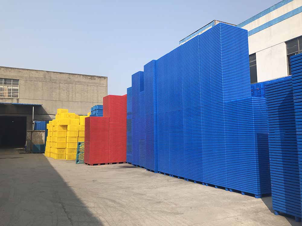 植樹節(jié)，保護(hù)環(huán)境，從使用塑料托盤開始！