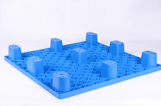 買到就是賺到，經(jīng)濟(jì)實(shí)惠選九腳塑料托盤