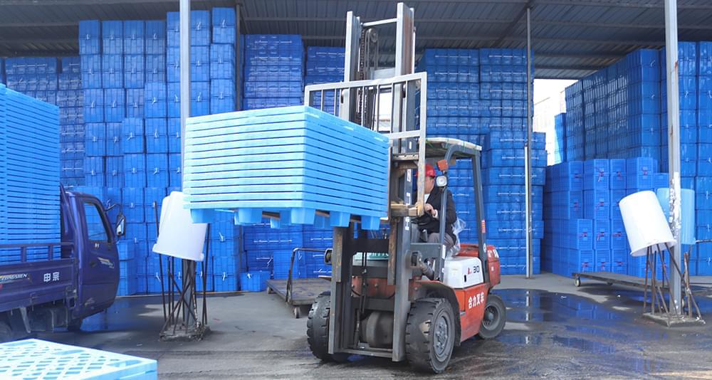 使用塑料托盤的幾種情況下的承載要求！