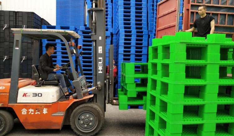 環(huán)保在行動，塑料托盤價格發(fā)展趨勢備受關(guān)注！