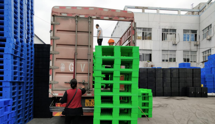 兒童節(jié)快樂，塑料托盤價格回到小時候的物價！