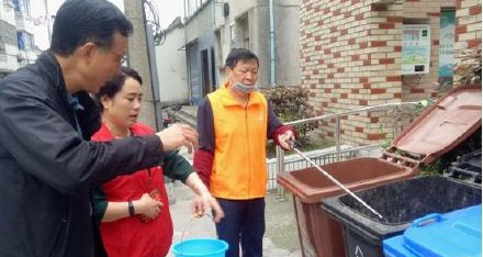 上海干濕分類垃圾桶紅色垃圾桶應(yīng)該放什么？能放什么？