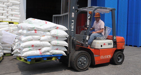 酷暑，如何增加塑料托盤的耐熱性能？