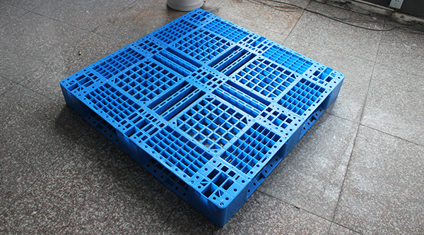 為什么塑料托盤(pán)深受物流體系的青睞！